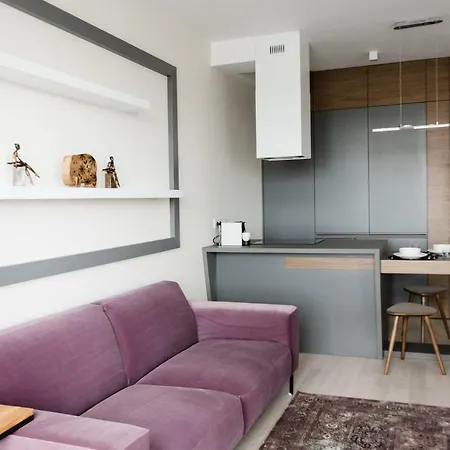 LuxLux Apartments Metro Slodowiec Warszawa Zewnętrze zdjęcie
