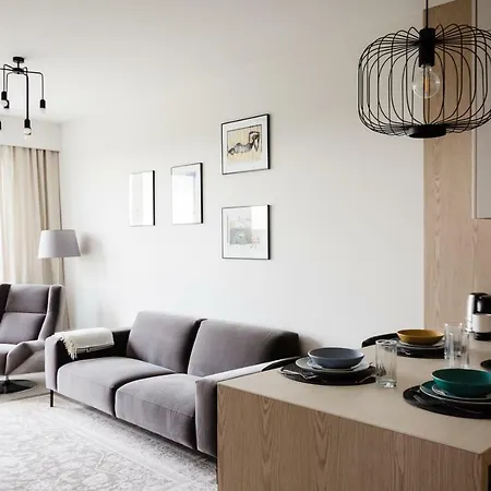 LuxLux Apartments Metro Slodowiec Warszawa Zewnętrze zdjęcie