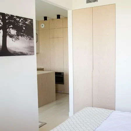 LuxLux Apartments Metro Slodowiec Warszawa Zewnętrze zdjęcie