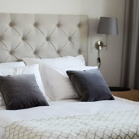 LuxLux Apartments Metro Slodowiec Warszawa Zewnętrze zdjęcie
