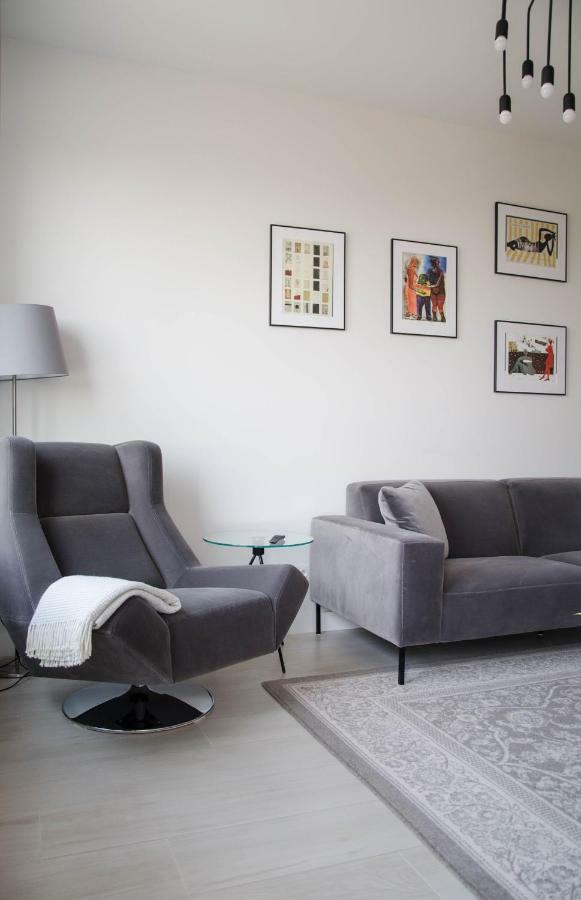 Luxlux Metro Slodowiec Apartment Warschau